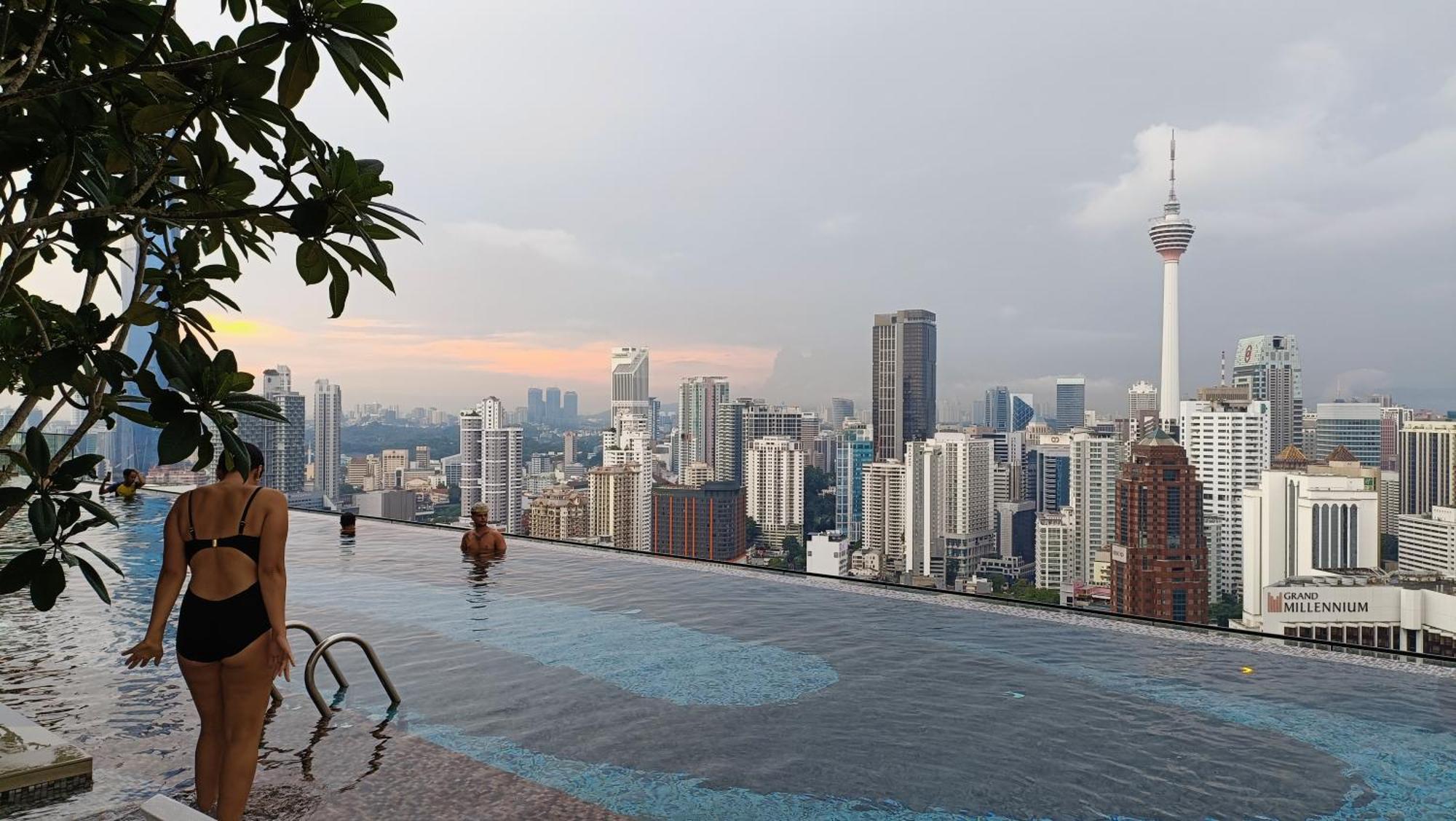 The Axon Suites Bukit Bintang Klcc By Skyscraper Kuala Lumpur Exterior photo